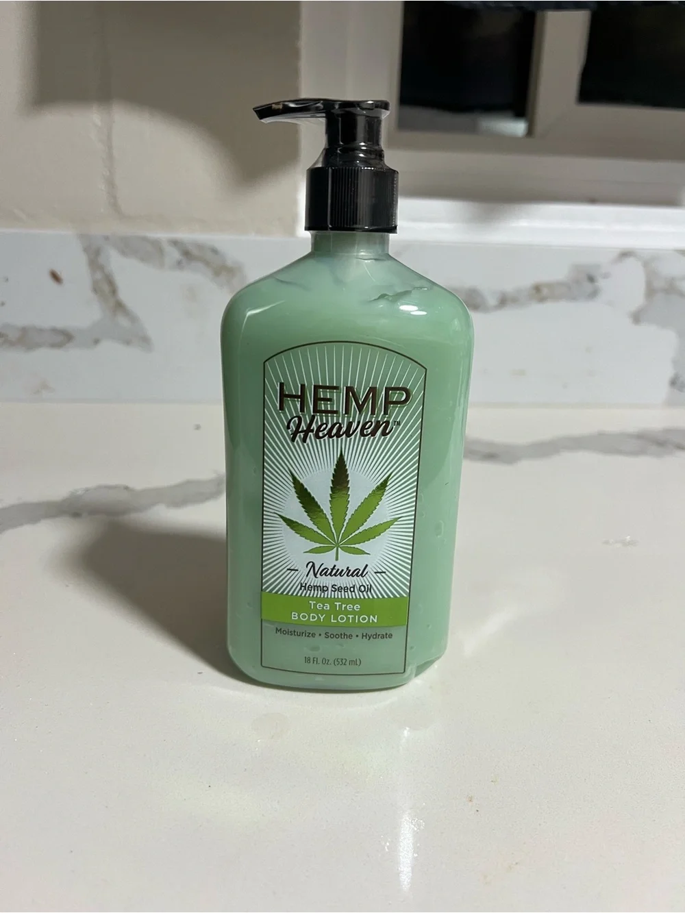 Hempz Hemp Heaven Tea Tree Body Lotion - White, Green, Black